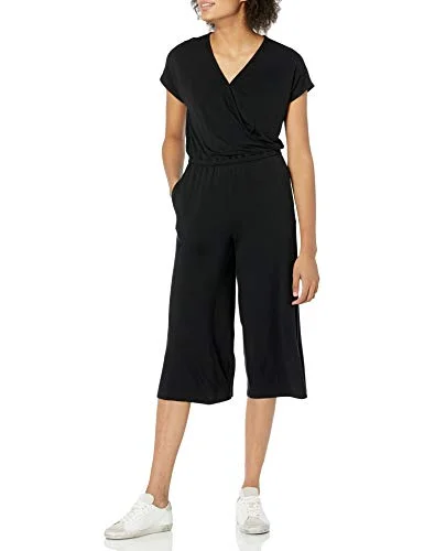 Amazon Essentials dam kortärmad Surplice beskuren overall med vida ben, Svart, S 195111429076