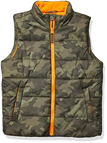 Amazon Essentials kraftig pufferväst för pojkar, Militär grön kamouflage, XS 194223241316