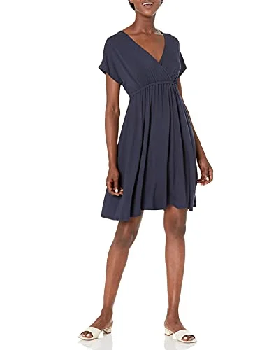 Amazon Essentials Surplice damklänning (finns i plusstorlek), marinblå, 1X 195111904023